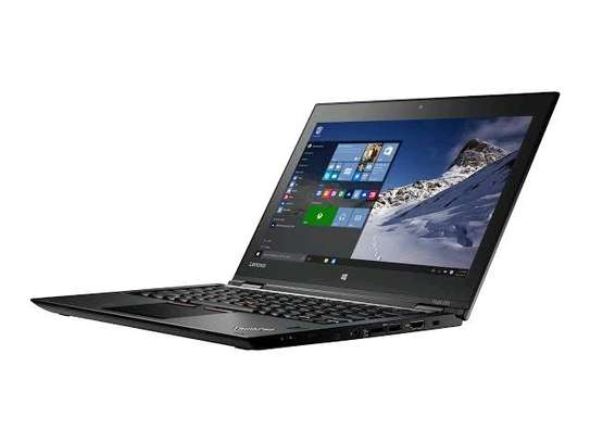 Lenovo ThinkPad Yoga 260 X360 6th generation, Core i5 8GB Ram 256 SSD Win 10 touchscreen + stylus