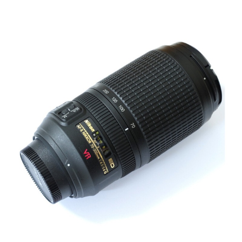 Nikon AF-S VR Zoom-NIKKOR 70-300mm f/4.5-5.6G IF-ED Lens0