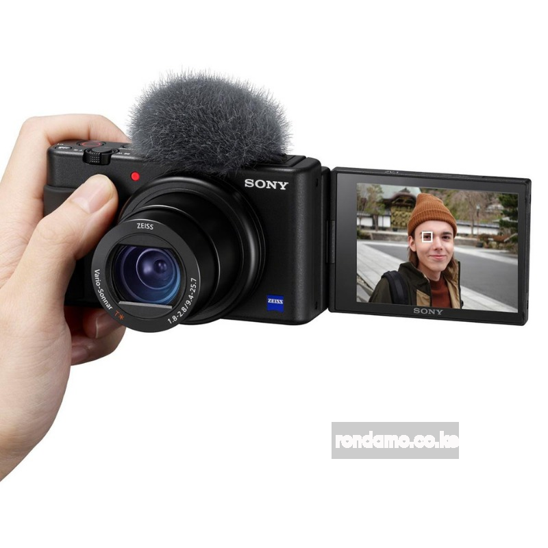 Sony ZV-1 Camera for Content Creators, Vlogging and YouTube with Flip Screen 3