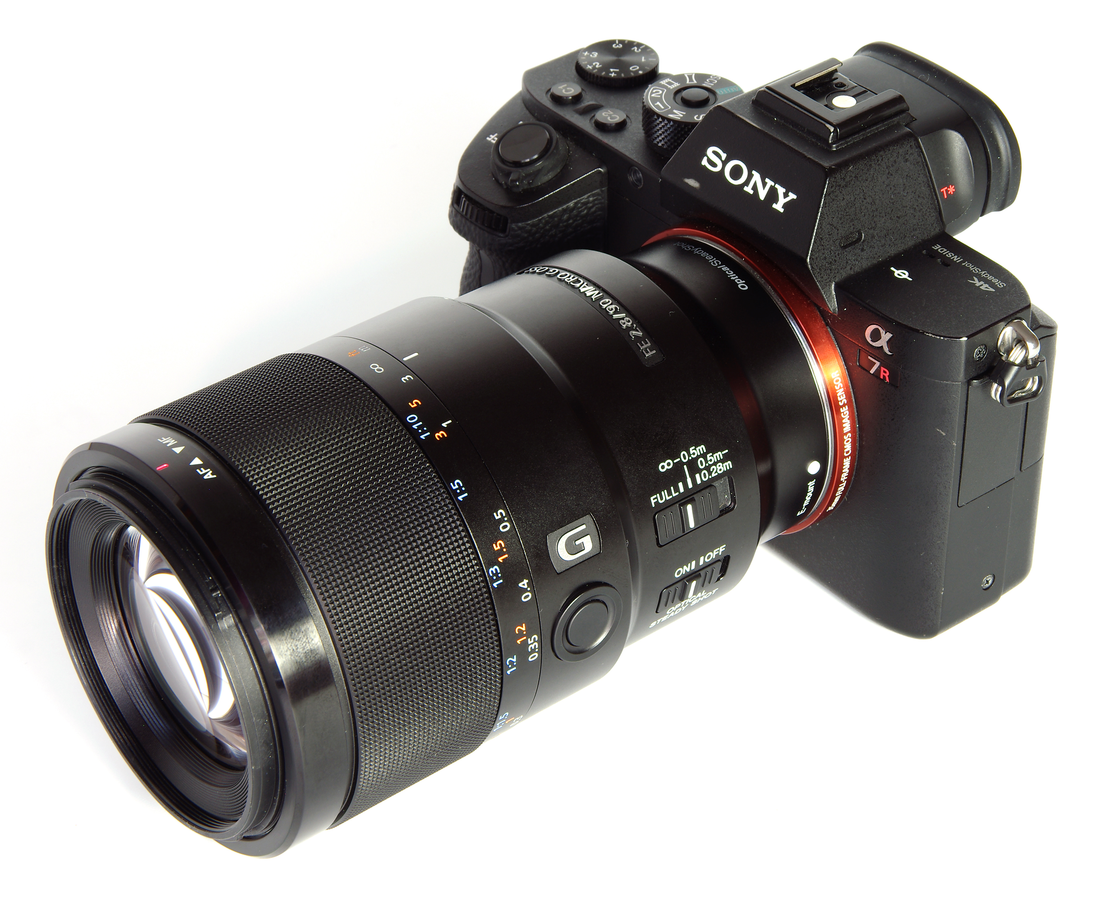 Sony FE 90mm f/2.8 Macro G OSS Lens4