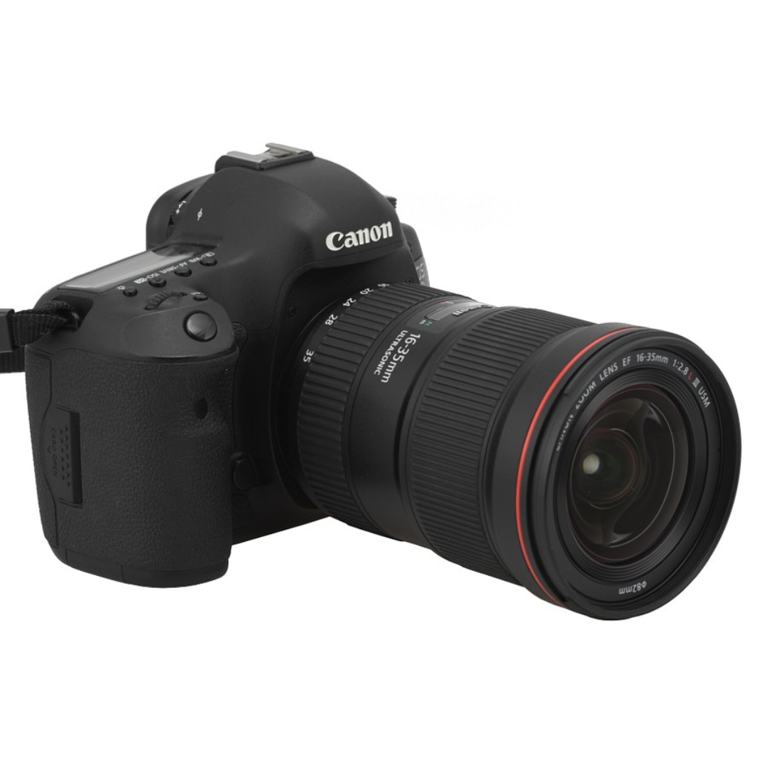 Canon EF 16-35mm f/2.8L III USM Lens4