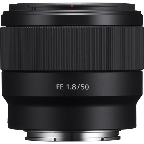 Sony FE 50mm f/1.8 full frame4