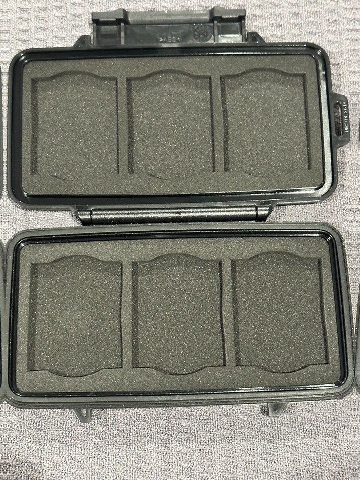 Pelican 945 Memory Card Case0