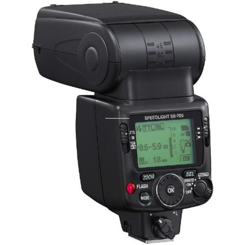 Nikon SB-700 AF Speedlight3