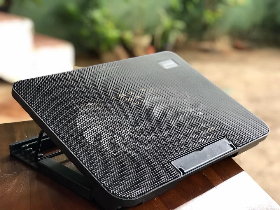 T628 V5.0 LAPTOP STAND (1 FAN)