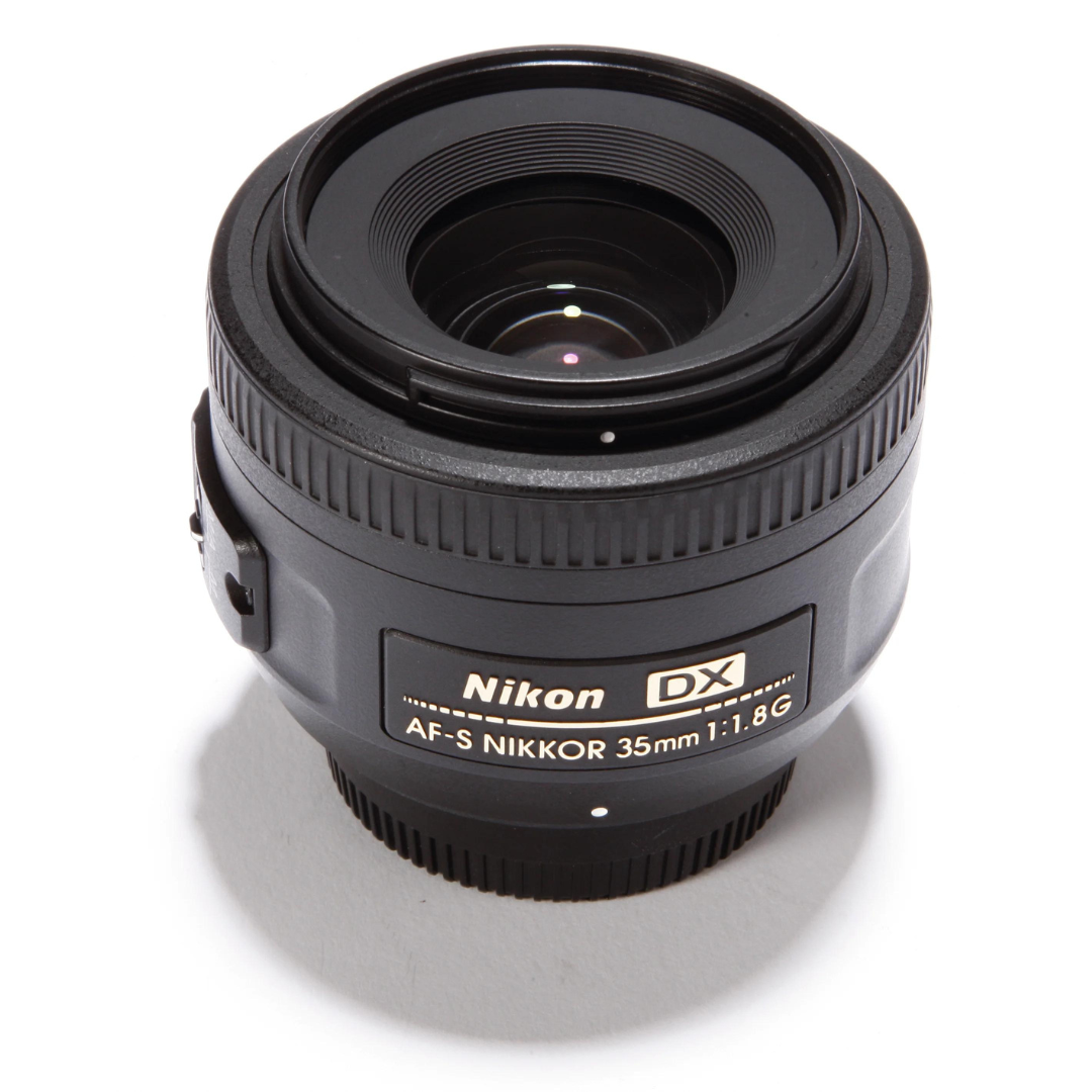 Nikon AF-S DX NIKKOR 35mm f/1.8G Lens2